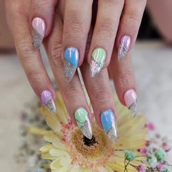 Doraeuto Nail Studio