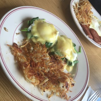 Sam's Cafe - Florentine Benedict - Chinese Near Me - Stockton, California