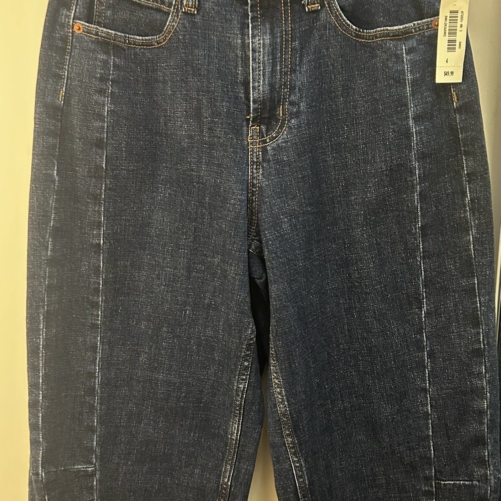 Old Navy - Barrel jeans (available in petite) - Men's Clothing Near Me - Shenandoah, Texas