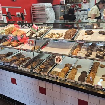 Hot Cookie - Desserts Near Me - Palm Springs, California Hot Cookie - Desserts Near Me - Palm Springs, California