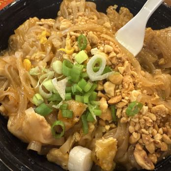 Yumfinity - Pad Thai - Vietnamese Near Me - Orlando, Florida