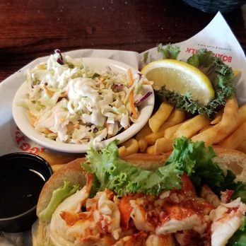 Iggy's Boardwalk - Awesome warm lobster salad roll - Seafood Near Me - Warwick, Rhode Island