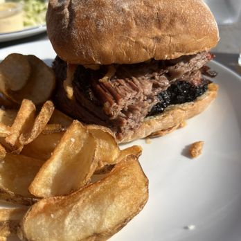 Lake Taco - BRISKET SANDWICH - Barbeque Near Me - Coventry, Rhode Island