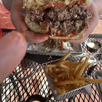 Boulevard Burger & Brew - All the burger goodness - Burgers Near Me - Richmond, Virginia Boulevard Burger & Brew - All the burger goodness - Burgers Near Me - Richmond, Virginia