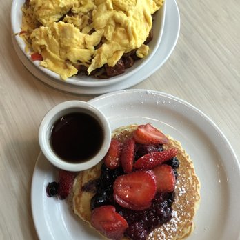Chicago Waffles - Breakfast & Brunch Near Me - Chicago, Illinois