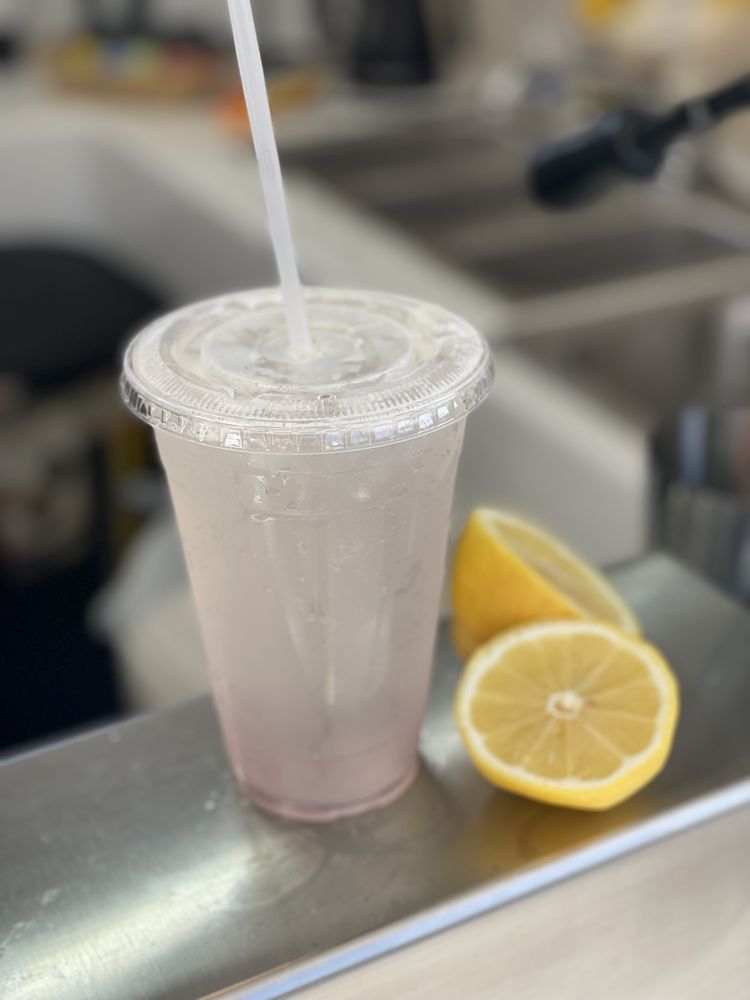 B’S FRESH SQUEEZED LEMONADE San Diego, California Food Trucks