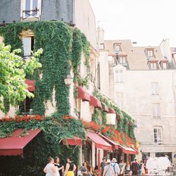 Oryx Paris Videographer - Paris Videographer for Real Estate and Corporate Videography in France