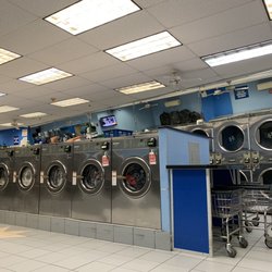 Laundromat - Lots of machines