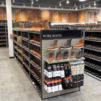 Boot Barn - Shoe Stores Near Me - Elgin, Illinois