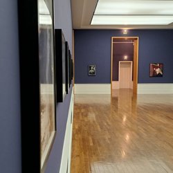 Museum für Fotografie / Helmut Newton Stiftung - Blick in die Newton-Ausstellung