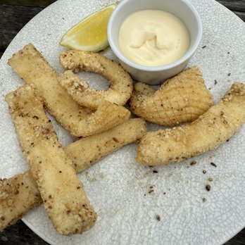 Cupitt's Estate - Restaurants Near Me - Ulladulla, NSW