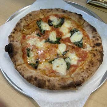 The Road Grill-N-Pizza - Pizza Near Me - Stevenson Ranch, California