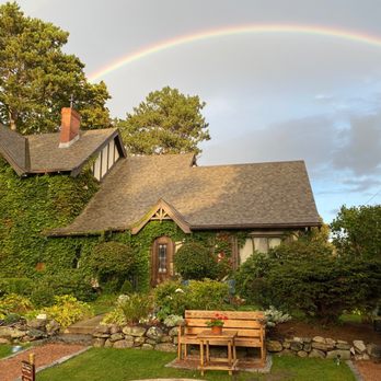 Ivy Manor Inn - Hotels Near Me - Bar Harbor, Maine Ivy Manor Inn - Hotels Near Me - Bar Harbor, Maine