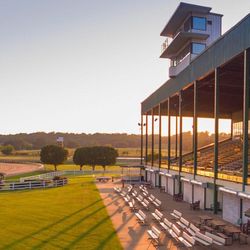 Cherokee Casino Will Rogers Downs