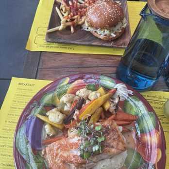 Cafe on 27 - Roasted salmon & 27 burger - Breakfast & Brunch Near Me - Topanga, California Cafe on 27 - Roasted salmon & 27 burger - Breakfast & Brunch Near Me - Topanga, California