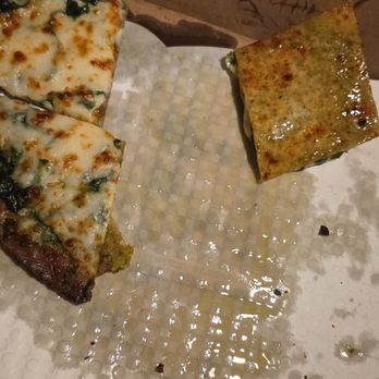 Candlelite Chicago - 10" pesto pizza - Pizza Near Me - Chicago, Illinois