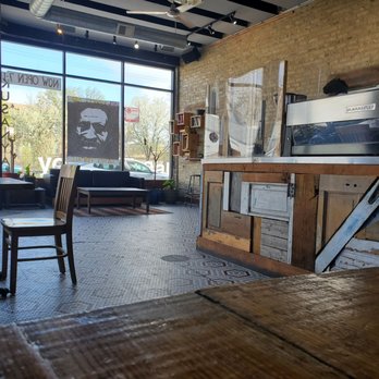 Kusanya Cafe - Love this vibe - Cafes Near Me - Chicago, Illinois