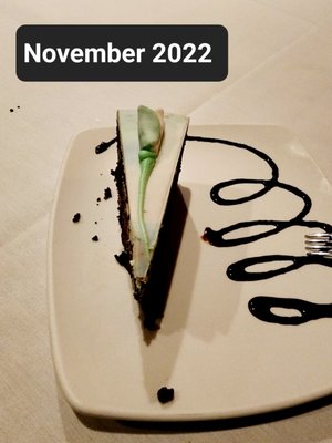 The Green Gateau by null