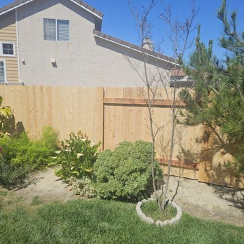 Vista Fence - Side Fence Line - Fences & Gates Near Me - Vista, California Vista Fence - Side Fence Line - Fences & Gates Near Me - Vista, California
