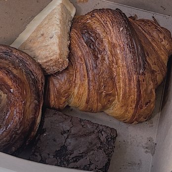 The Bench Bakehouse - Croissant, morning bun, lavender shortbread, brownie - Bakeries Near Me - Vancouver, British Columbia The Bench Bakehouse - Croissant, morning bun, lavender shortbread, brownie - Bakeries Near Me - Vancouver, British Columbia