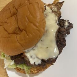 Matt’s Burger Lab - Mushroom & Egg Smash Burger
