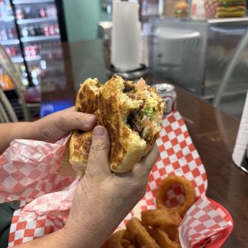Susan's Hamburgers N More - I had to use both hands to eat it. - Burgers Near Me - Dallas, Texas
