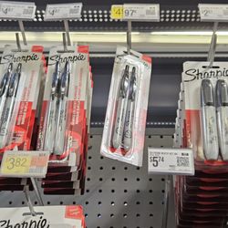 Prices still incorrect. Not only on this, but the whole isle.