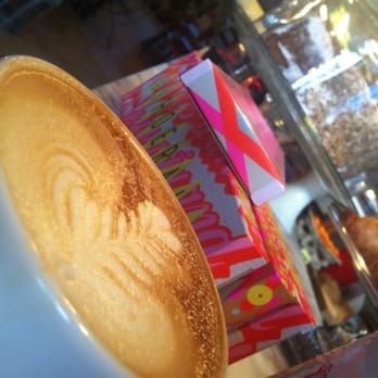 Levi's Winkel - Coffee & Tea Near Me - Haarlem, New Hampshire
