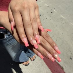 Nails designs by Daisy