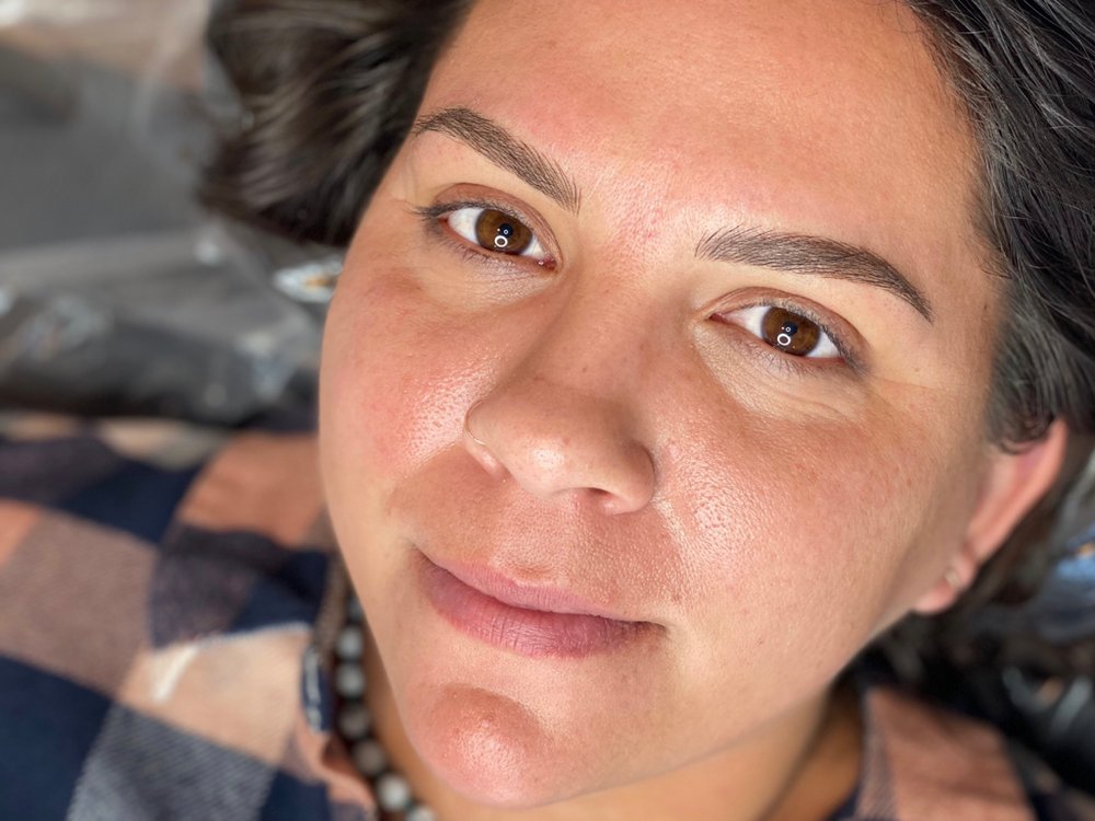 Chelsea Ridd Cosmetics Logo