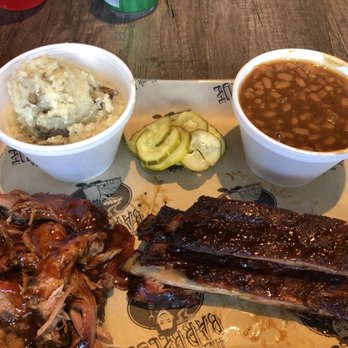 Hank Daddy's Barbecue - Southern Near Me - Vaughan, Ontario
