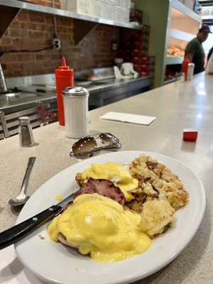 7th Ave Donuts & Diner by null