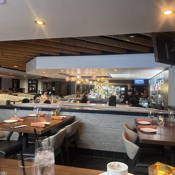 Land Ocean Restaurant Meridian - New American Near Me - Meridian, Idaho