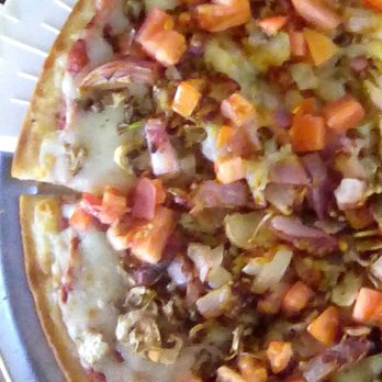Pizza Factory - Gluten Free Medium Pizza with mushrooms, red onion, & tomatoes ~ YUM! - Pizza Near Me - Sparks, Nevada Pizza Factory - Gluten Free Medium Pizza with mushrooms, red onion, & tomatoes ~ YUM! - Pizza Near Me - Sparks, Nevada
