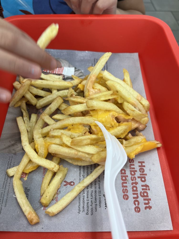 INNOUT BURGER 12 Reviews 1456 S Riverside Ave, Rialto, California