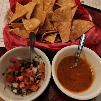Las Bugambilias - nachos & salsa - Mexican Near Me - Philadelphia, Pennsylvania Las Bugambilias - nachos & salsa - Mexican Near Me - Philadelphia, Pennsylvania
