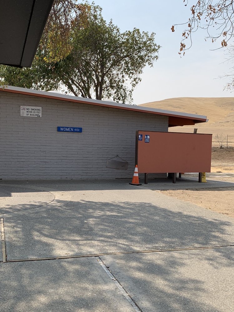 JOHN CHUCK ERRECA REST AREA Updated October 2024 95 Photos & 46