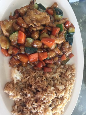 Uncle Chien's Chinese and Thai Restaurant by null