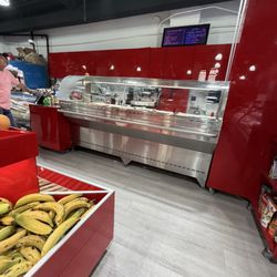 Triton Supermarket - Hot food area