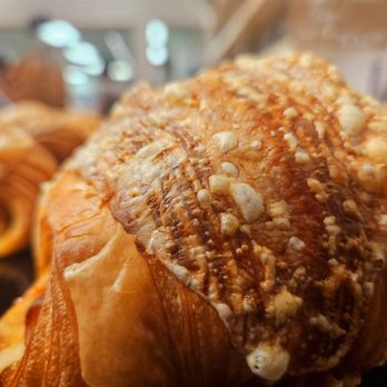 Ficelle Bakery - Bakeries Near Me - Miami, Florida