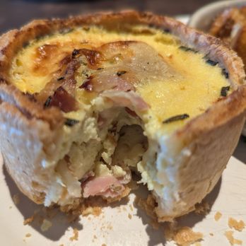 The Henry - Ham and cheese quiche - New American Near Me - Phoenix, Arizona The Henry - Ham and cheese quiche - New American Near Me - Phoenix, Arizona