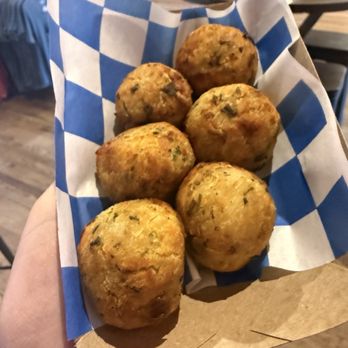 Leinie Lodge - Sour Cream and Chive Tater Tots - Breweries Near Me - Chippewa Falls, Wisconsin