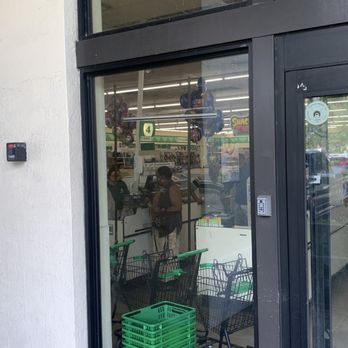 Dollar Tree - Dollar tree employee discriminating against people of color - Discount Store Near Me - West Park, Florida Dollar Tree - Dollar tree employee discriminating against people of color - Discount Store Near Me - West Park, Florida