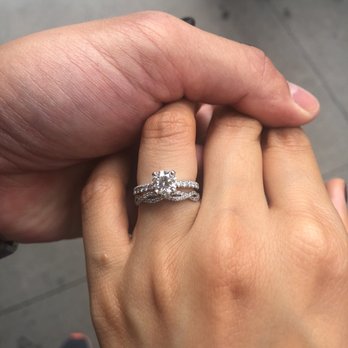 Jangmi - Jewelry Near Me - New York, New York