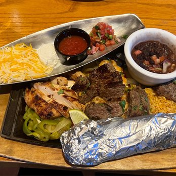 Chili's - Fajita Trio - American Near Me - Corona, California