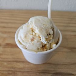 Cottonwood Creamery & Cookies - Honeycomb & Crispy Sopaipilla
