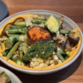 The Henry - Harvest Bowl - Coffee & Tea Near Me - Coronado, California