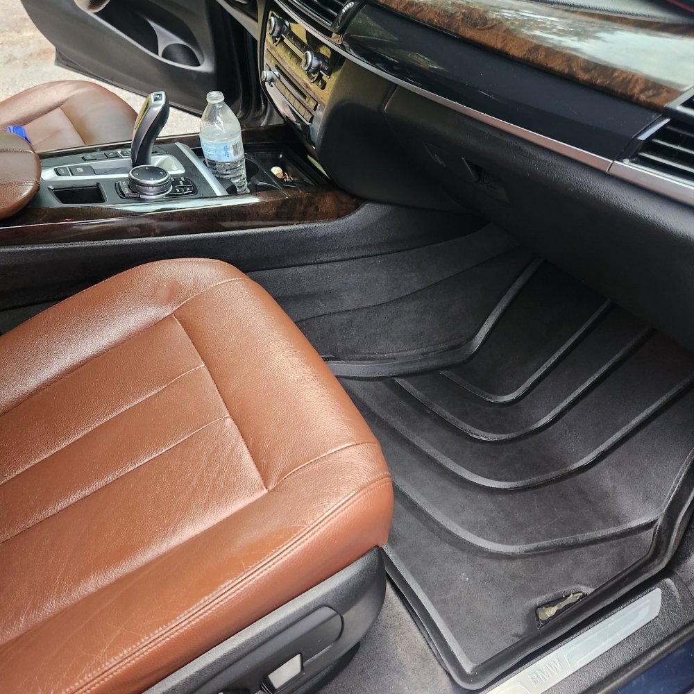 BEEHIVE AUTO DETAILING Updated August 2024 Request a Quote 10 Photos Westborough