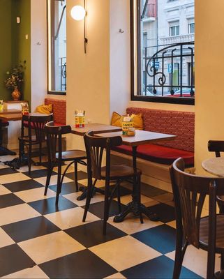 Mazál Bagels & Café – Chamberí by null