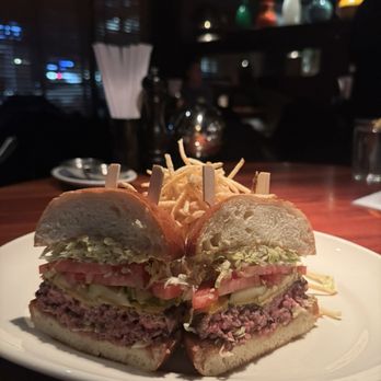 Hillstone Restaurant - Cheeseburger - New American Near Me - New York, New York Hillstone Restaurant - Cheeseburger - New American Near Me - New York, New York